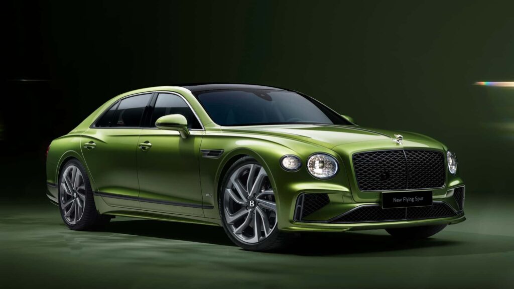 Bentley Flying Spur 2025 green